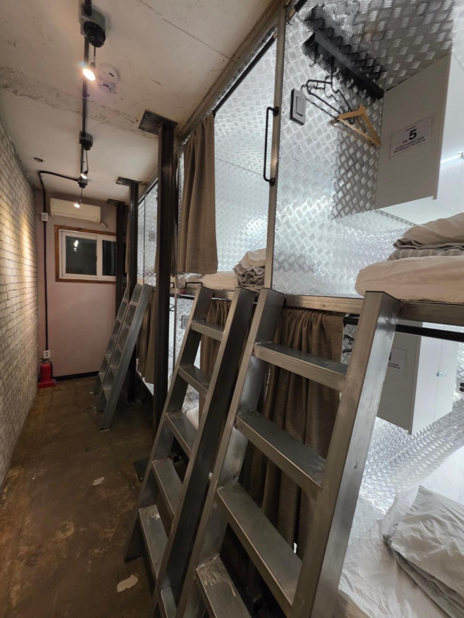 Inno Hostel & Pub Lounge Hongdae Seoul Exterior foto